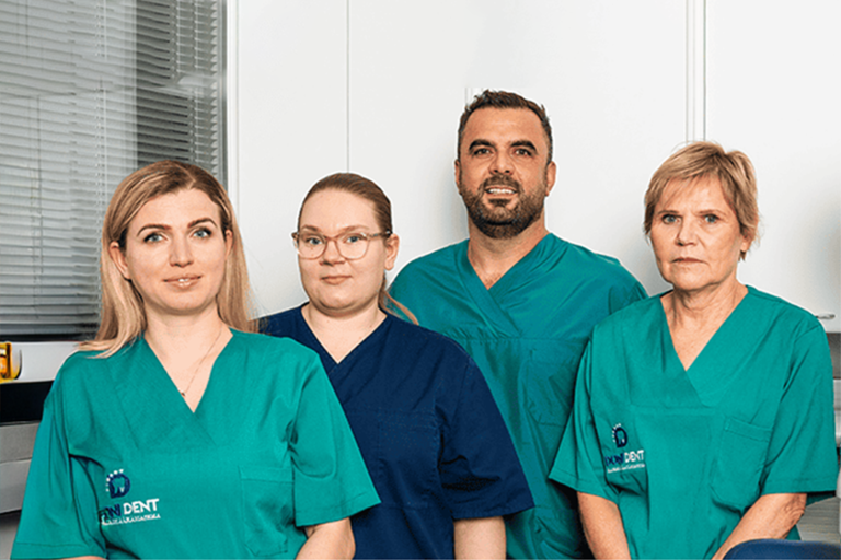 DONI DENT - RIIHIMÄEN HAMMASLÄÄKÄRIASEMA -Team